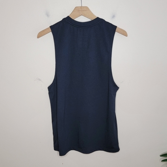 Nike | Black There Is No Finish Line Gradient Graphic Muscle Tank Top Size Small - Picture 4 of 4